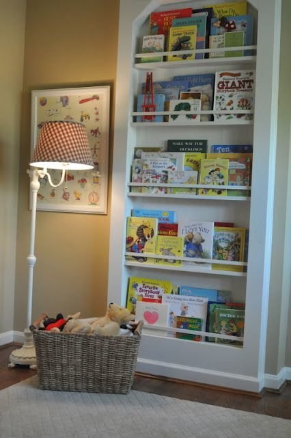 Фотография: Детская в стиле Скандинавский, Интерьер комнат, Библиотека – фото на INMYROOM