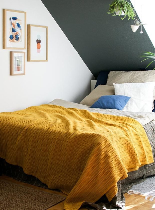 Фото из портфолио  Уютное гнездышко с видом на башни и крыши средневекового старого города Мюнхен – фотографии дизайна интерьеров на INMYROOM