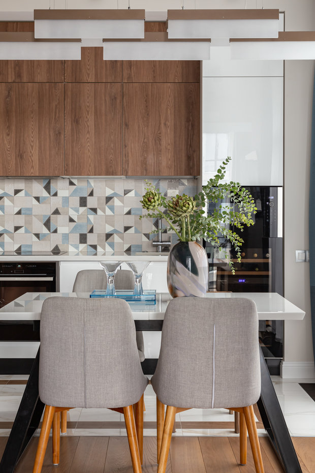 Фотография: Кухня и столовая в стиле Современный, Квартира, Проект недели, Москва, 3 комнаты, 60-90 метров, Анастасия Звонарева – фото на INMYROOM