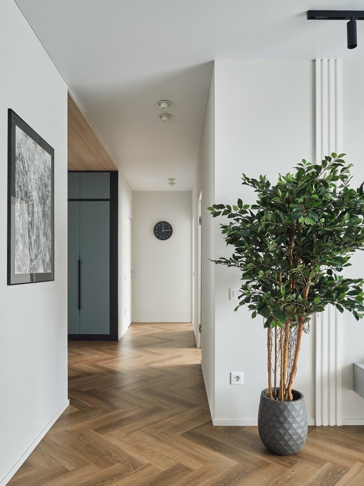 Фотография: Прихожая в стиле Современный, Квартира, Проект недели, Кирпичный дом, 3 комнаты, 60-90 метров, Тюмень, Interius – фото на INMYROOM Фотография: Прихожая в стиле Современный, Квартира, Проект недели, Кирпичный дом, 3 комнаты, 60-90 метров, Тюмень, Interius – фото на INMYROOM