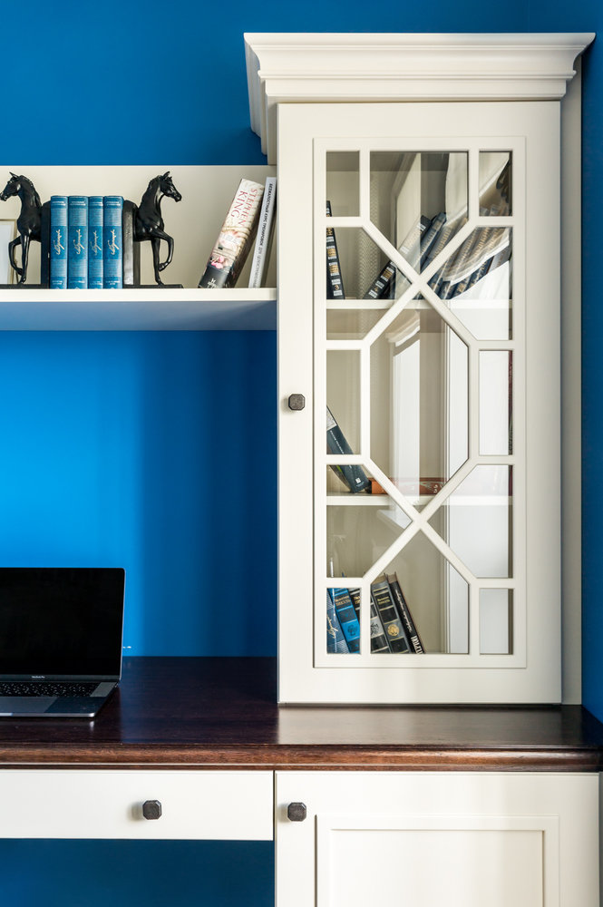 Фотография: Кабинет в стиле Классический, Современный, Квартира, Проект недели, Москва, Сталинка, 3 комнаты, Более 90 метров, Татьяна Красикова – фото на INMYROOM Фотография: Кабинет в стиле Классический, Современный, Квартира, Проект недели, Москва, Сталинка, 3 комнаты, Более 90 метров, Татьяна Красикова – фото на INMYROOM