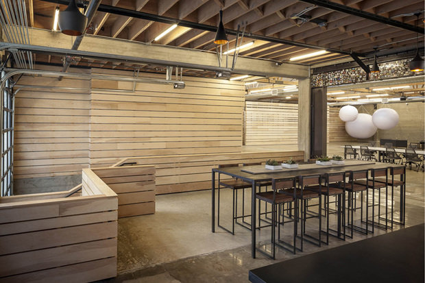 Фото из портфолио Интересные офисы – фотографии дизайна интерьеров на INMYROOM