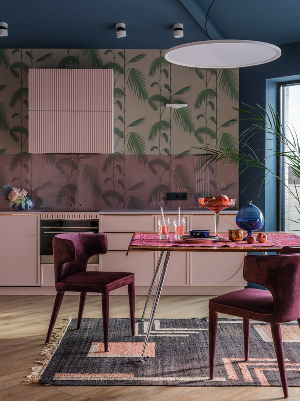 Фотография: Кухня и столовая в стиле Эклектика, Квартира, Проект недели, Краснодар, 3 комнаты, Более 90 метров, Aldo&Aldo, Ярослав Алдошин, Елена Алдошина – фото на INMYROOM