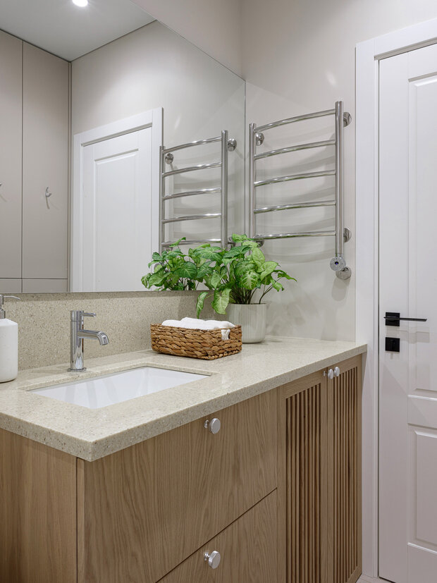 Фотография: Ванная в стиле Современный, Малогабаритная квартира, Квартира, Проект дня, Москва, 2 комнаты, до 40 метров – фото на INMYROOM