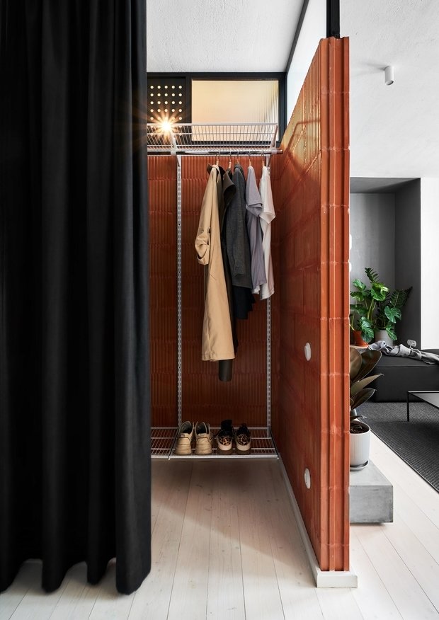 Фотография: Прихожая в стиле Минимализм, Лофт, Малогабаритная квартира, Квартира, Студия, Проект дня, Калининград, до 40 метров, Line Design Studio – фото на INMYROOM