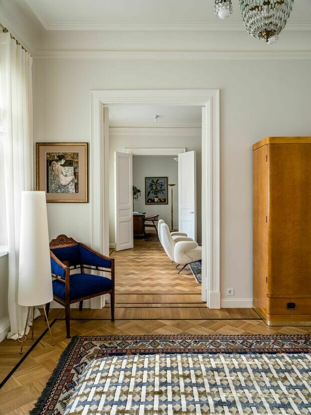 Фотография: Спальня в стиле Классический, Эклектика, Винтажный, Современный, Квартира, Проект дня, Москва, 4 и больше, Более 90 метров, Елена Учаева – фото на INMYROOM