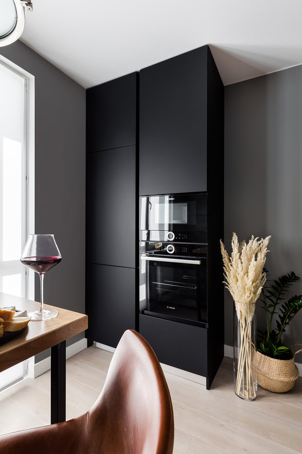 Фотография: Кухня и столовая в стиле Лофт, Малогабаритная квартира, Квартира, Студия, Проект недели, Москва, до 40 метров – фото на INMYROOM