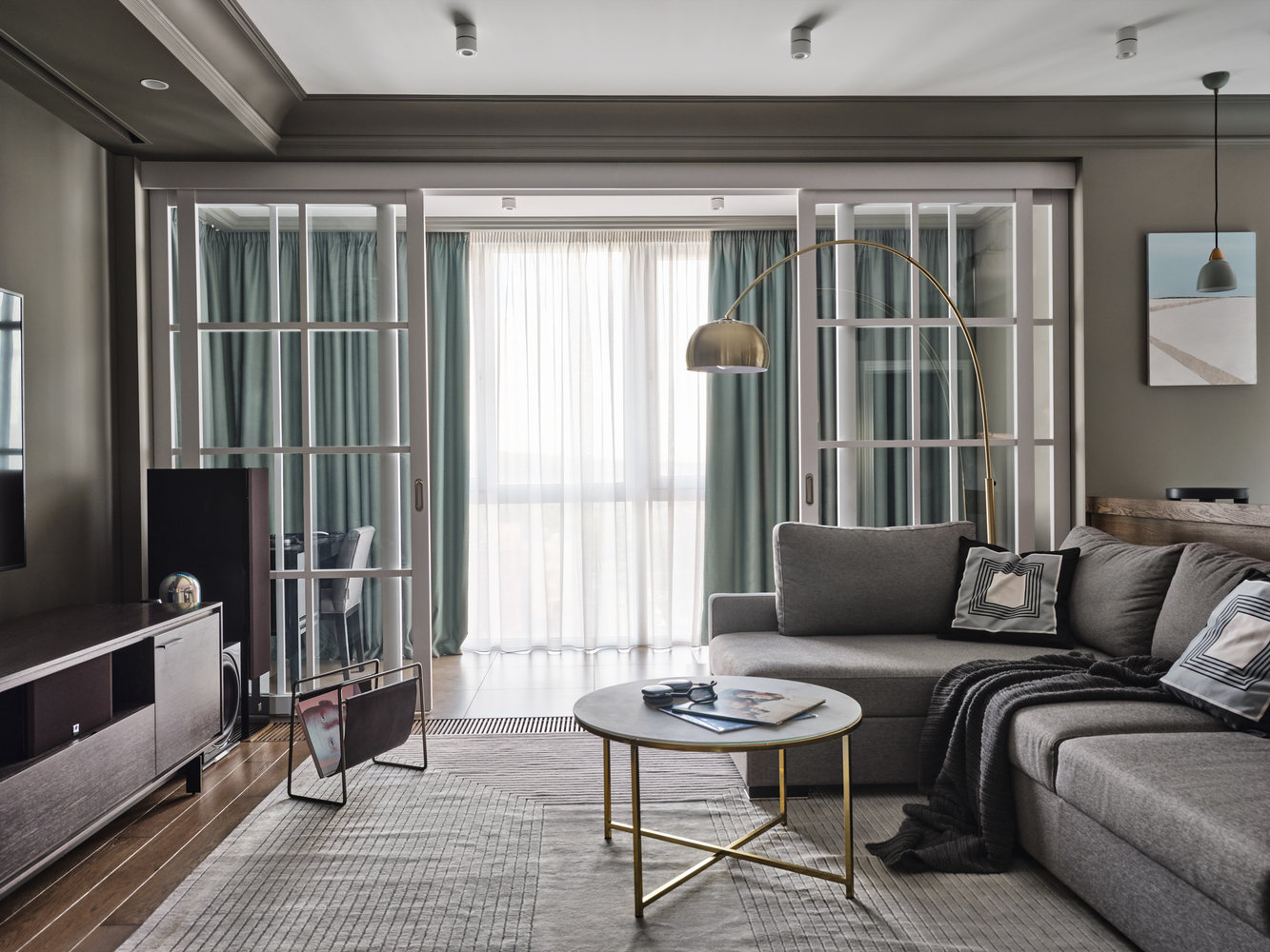 Фотография: Гостиная в стиле Современный, Квартира, Проект недели, Москва, 4 и больше, Более 90 метров, Карина Сейфуль-Мулюкова – фото на INMYROOM