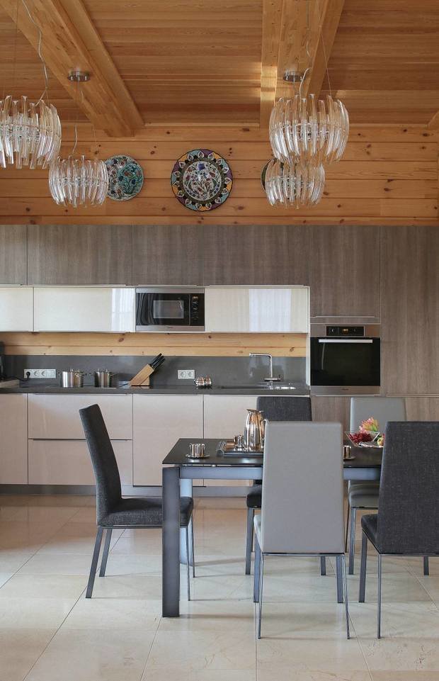 Фотография: Кухня и столовая в стиле Эко, Прованс и Кантри, Дом, Проект недели, Московская область, Александр Петунин, Анна Полева – фото на INMYROOM