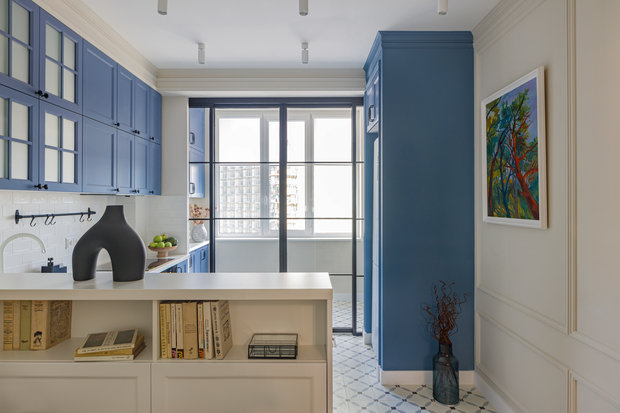 Фотография: Кухня и столовая в стиле Классический, Современный, Квартира, Проект недели, Москва, Наталия Хилова, 2 комнаты, до 40 метров, 40-60 метров – фото на INMYROOM