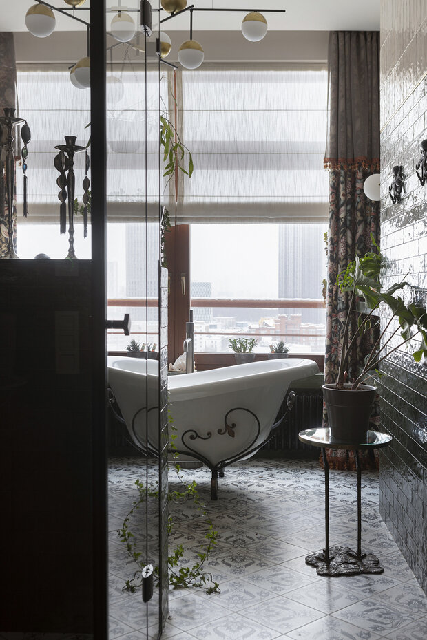 Фотография: Ванная в стиле Классический, Восточный, Эклектика, Квартира, Проект дня, Москва, 3 комнаты, Более 90 метров, современные интерьеры – фото на INMYROOM