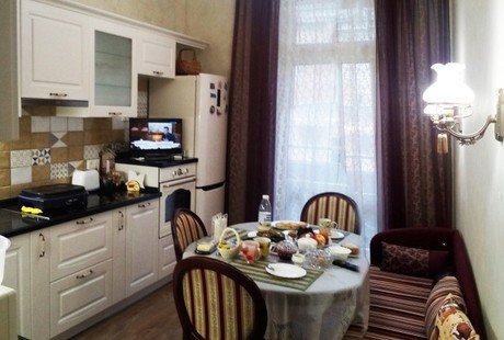 Квартира в легкой классике