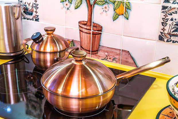 Фотография: Кухня и столовая в стиле Прованс и Кантри, Современный, Эклектика, Интерьер комнат – фото на INMYROOM