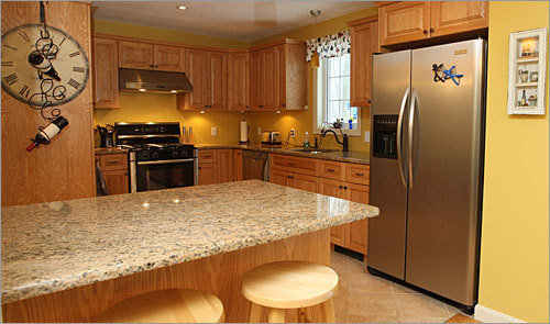 Фотография: Кухня и столовая в стиле Классический, Современный, Хай-тек – фото на INMYROOM