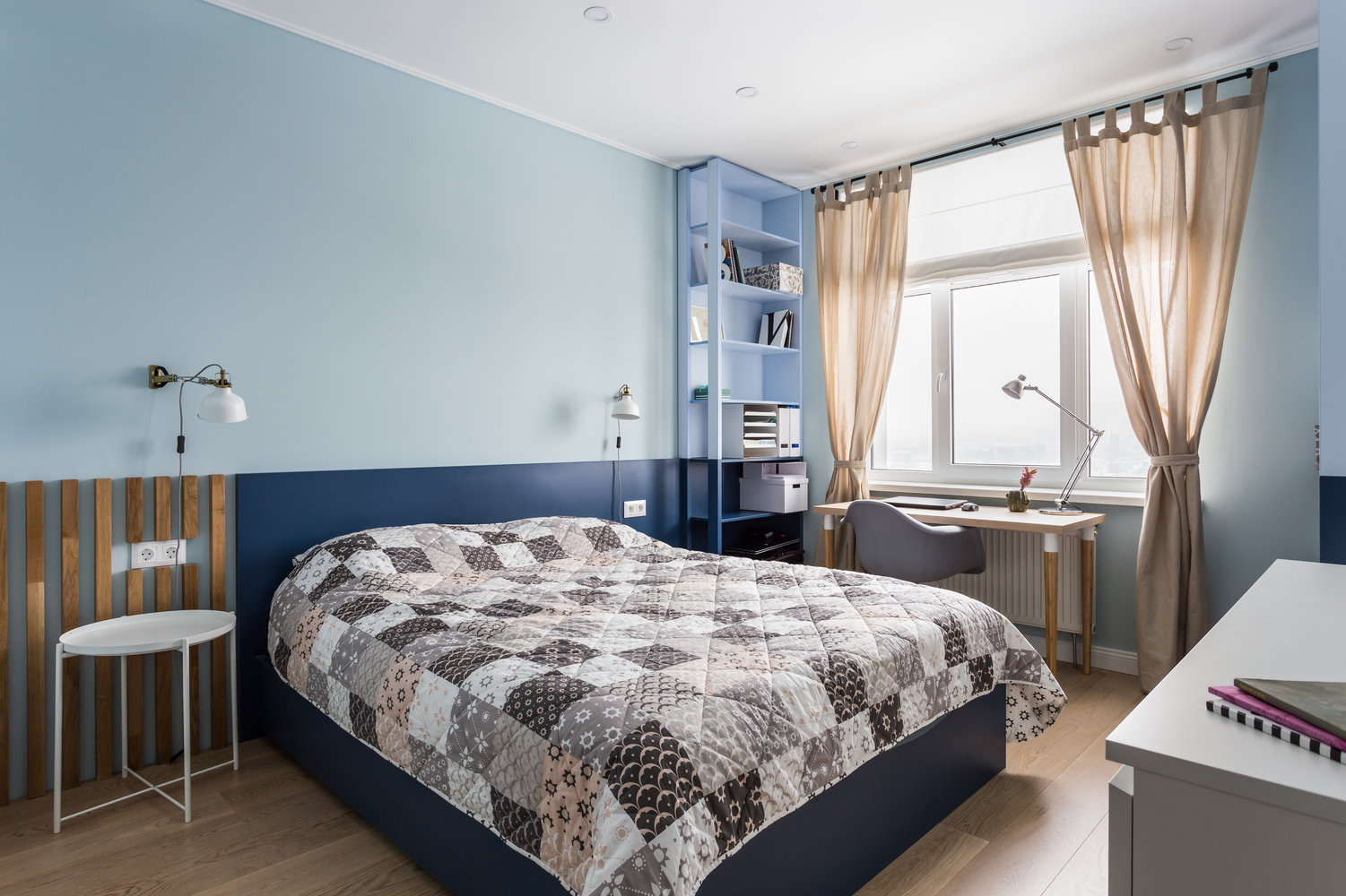 Фотография: Спальня в стиле Скандинавский, Квартира, Проект недели, Санкт-Петербург, Монолитный дом, 2 комнаты, 40-60 метров, Екатерина Савенкова, Архитектура Интерьера – фото на INMYROOM