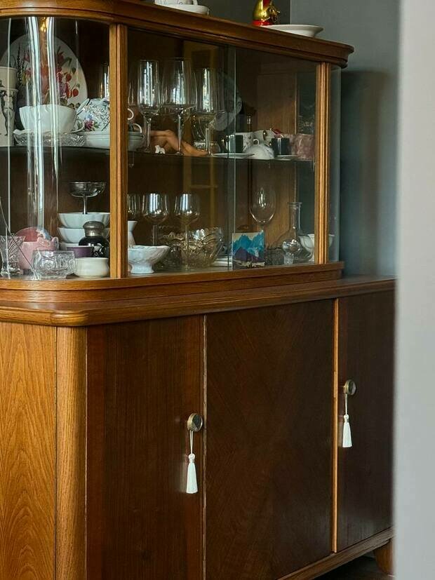 Буфет в стиле винтаж для интерьера