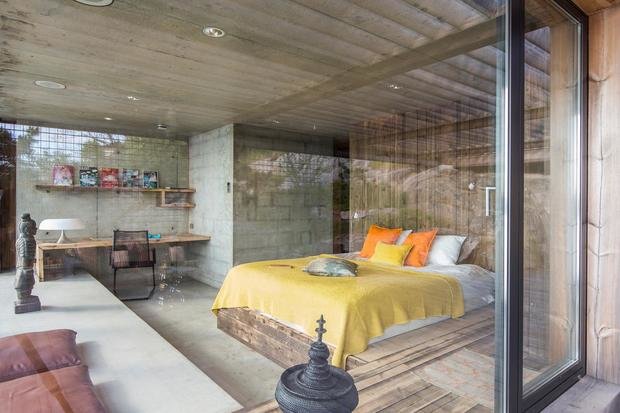 Фото из портфолио Уникально оформленная квартира с потрясающим видом на море – фотографии дизайна интерьеров на INMYROOM