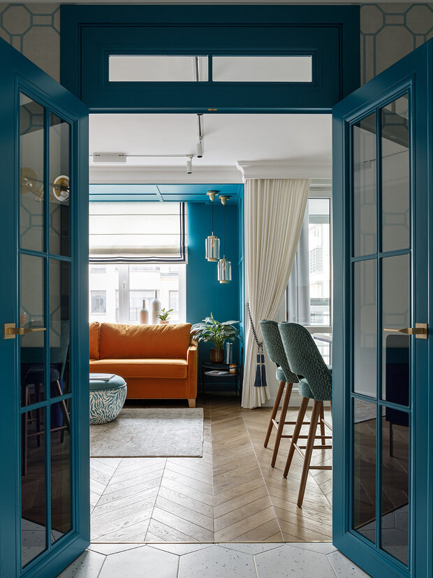 Фотография: Гостиная в стиле Классический, Современный, Эклектика, Квартира, Проект дня, Санкт-Петербург, 3 комнаты, Более 90 метров, Юлия Ермакова, Юлия Денскевич – фото на INMYROOM