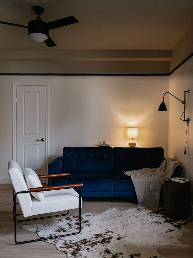 Фотография: Гостиная в стиле Современный, Эко, Квартира, Студия, США, Проект недели, Калифорния, 40-60 метров, Bravo.Bureau – фото на INMYROOM