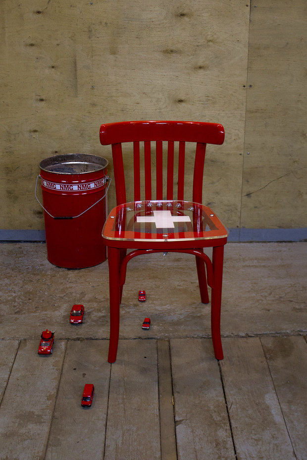 Фотография: Мебель и свет в стиле Современный, August, Индустрия, Люди, Стулья – фото на INMYROOM