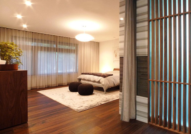 Фотография: Спальня в стиле Современный, Дом, Дома и квартиры, Умный дом – фото на INMYROOM