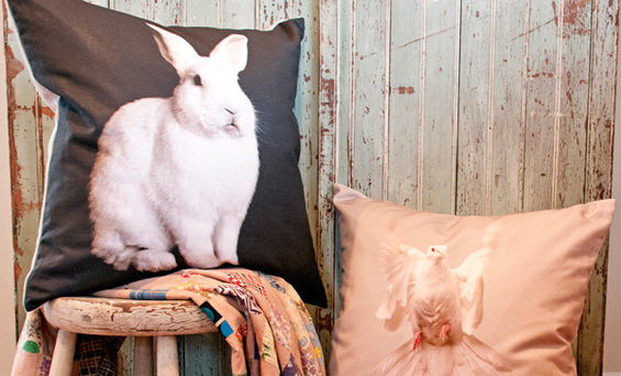 Фотография: Аксессуары в стиле Прованс и Кантри, Декор интерьера, Декор дома, Подушки – фото на INMYROOM