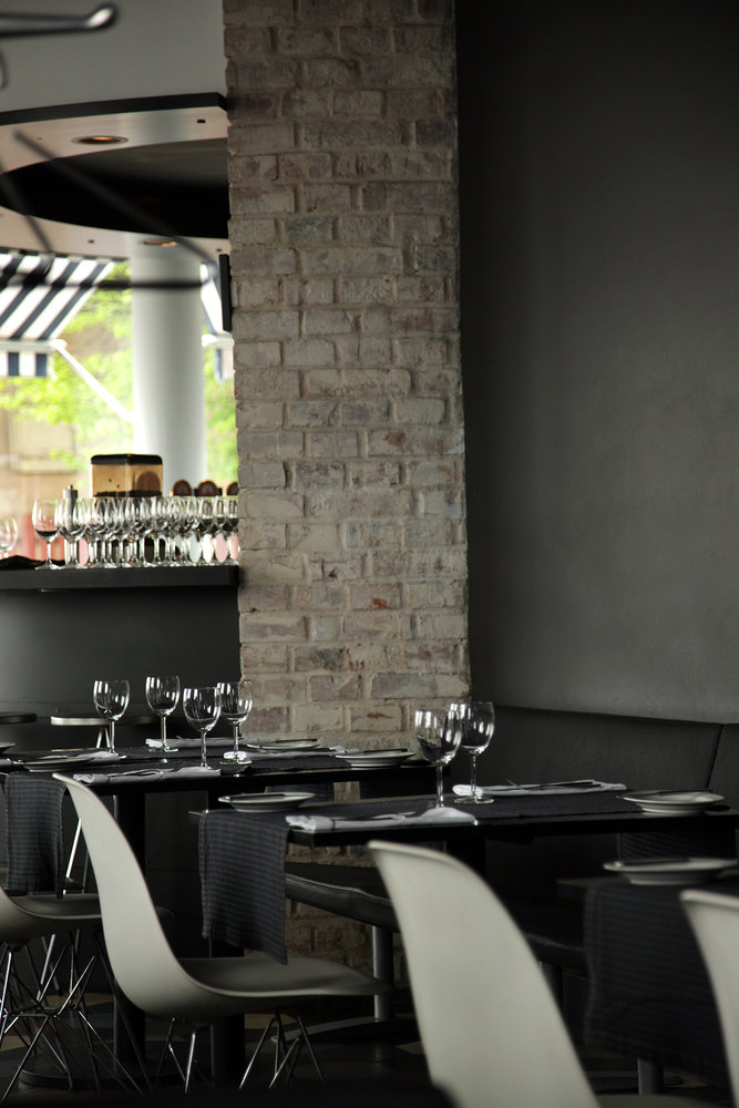 Фотография: Кухня и столовая в стиле Лофт, Современный, Декор интерьера, Квартира, Дом, Декор дома, Стена – фото на INMYROOM Фотография: Кухня и столовая в стиле Лофт, Современный, Декор интерьера, Квартира, Дом, Декор дома, Стена – фото на INMYROOM