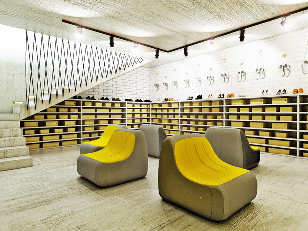 Фото из портфолио Дизайн бутика обуви для бездорожья – фотографии дизайна интерьеров на INMYROOM