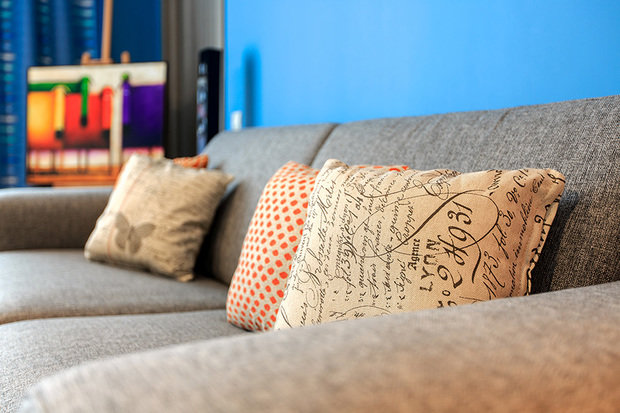 Фото из портфолио Оранжевое с синим – фотографии дизайна интерьеров на INMYROOM