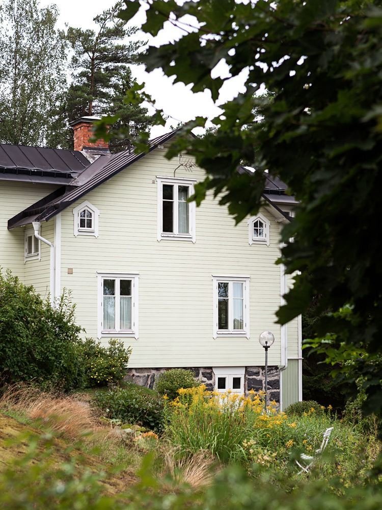 Фотография: в стиле , Прованс и Кантри, Скандинавский, Дом, Белый, Дача, Особняк, Красный, Зеленый, Дом и дача, Более 90 метров – фото на INMYROOM Фотография: в стиле , Прованс и Кантри, Скандинавский, Дом, Белый, Дача, Особняк, Красный, Зеленый, Дом и дача, Более 90 метров – фото на INMYROOM