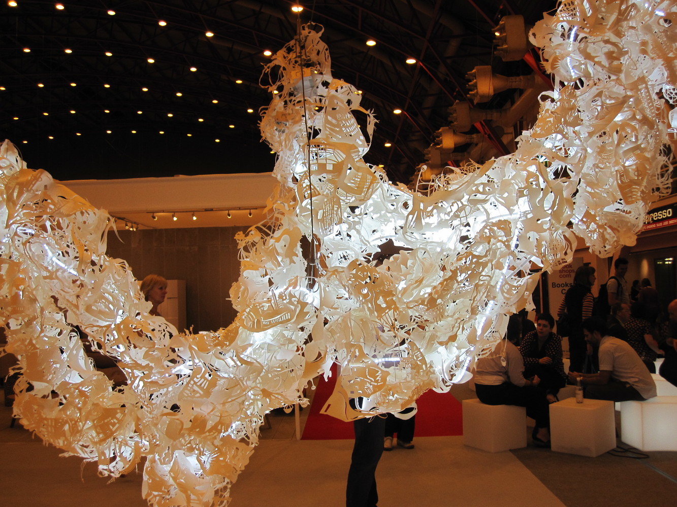 Фотография: Декор в стиле Современный, Декор интерьера, Мебель и свет, Текстиль, Индустрия, События, Обои, Посуда, Ткани, Маркет, Плитка, Maison & Objet, Плед, Бытовая техника – фото на INMYROOM Фотография: Декор в стиле Современный, Декор интерьера, Мебель и свет, Текстиль, Индустрия, События, Обои, Посуда, Ткани, Маркет, Плитка, Maison & Objet, Плед, Бытовая техника – фото на INMYROOM