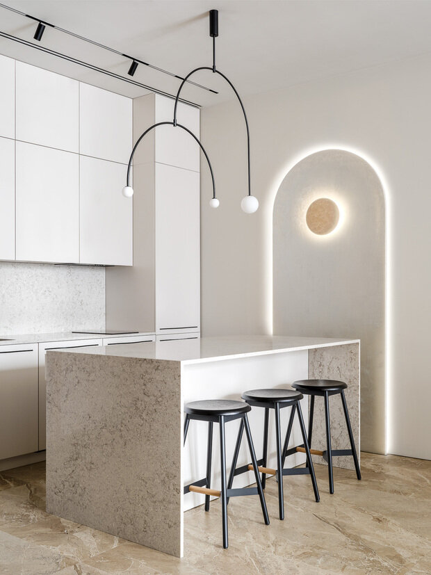 Фотография: Кухня и столовая в стиле Современный, Минимализм, Квартира, Проект дня, Москва, 2 комнаты, 60-90 метров, ЖК «Neva Towers», Анна Кожанова – фото на INMYROOM