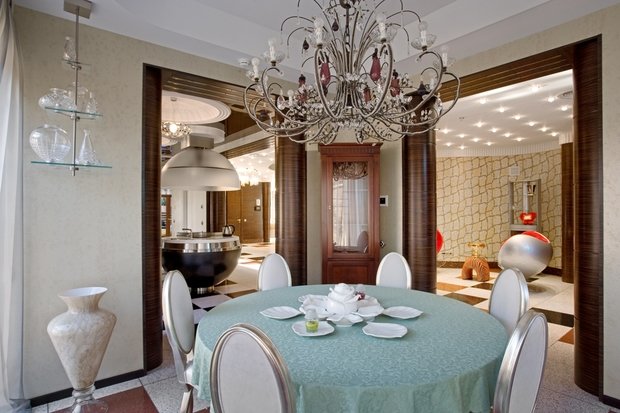 Фотография: Кухня и столовая в стиле Современный, Дом, Дома и квартиры, Ар-деко – фото на INMYROOM