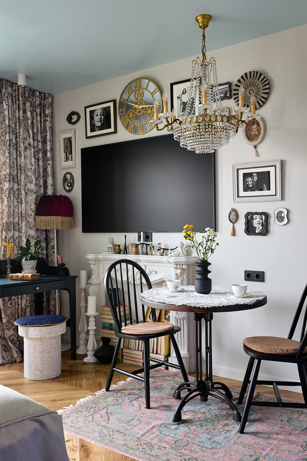 Фотография: Кухня и столовая в стиле Современный, Эклектика, Винтажный, Малогабаритная квартира, Квартира, Студия, Проект дня, Москва, Монолитный дом, до 40 метров, Арина Дудникова – фото на INMYROOM