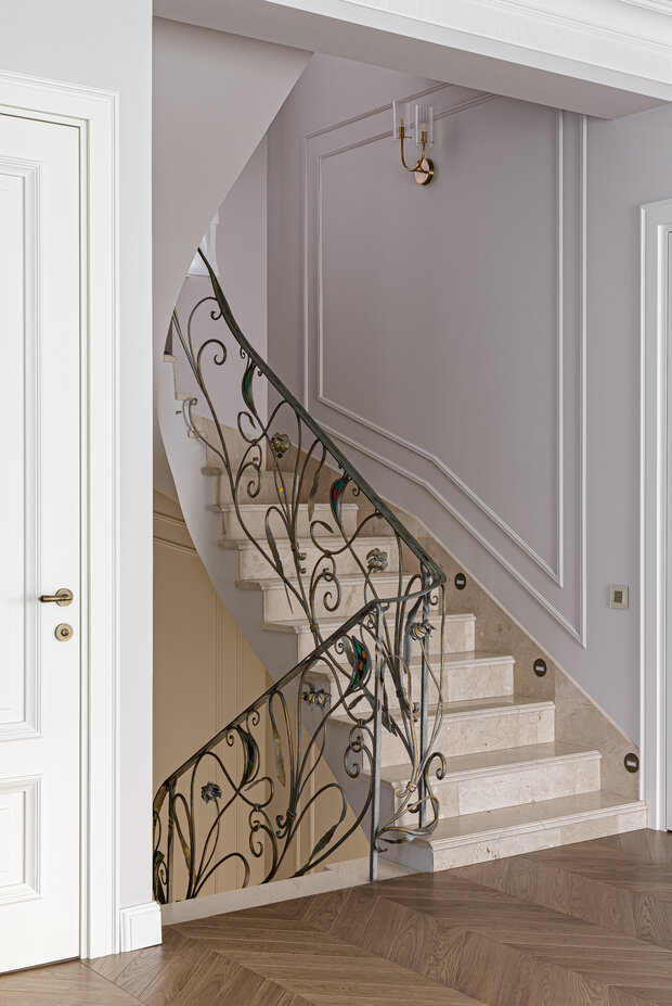 Фотография: Прихожая в стиле Классический, Современный, Дом, Проект дня, Дом и дача, Краснодар, Кирпичный дом, 4 и больше, Более 90 метров, Татьяна Черкашина – фото на INMYROOM