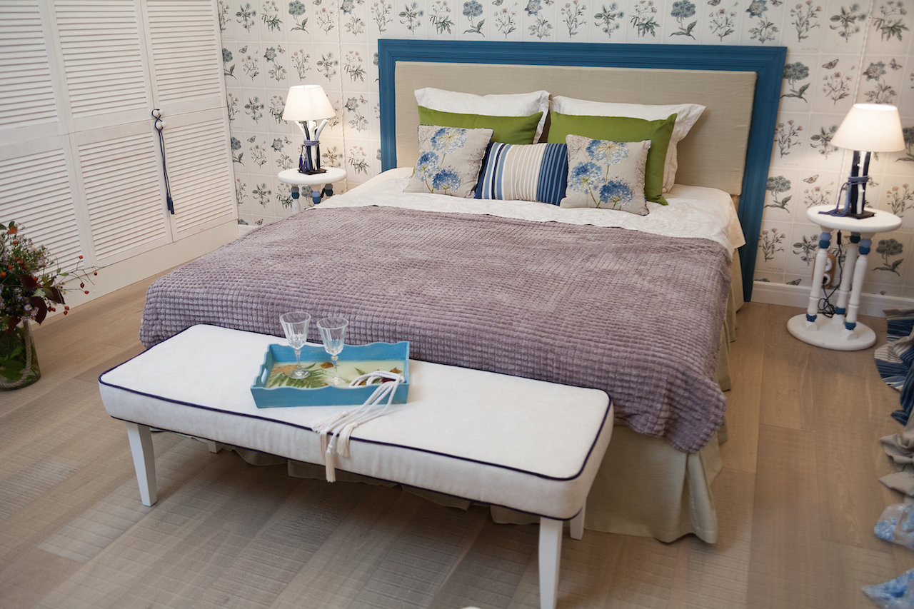 Фотография: Спальня в стиле Прованс и Кантри, Интерьер комнат – фото на INMYROOM