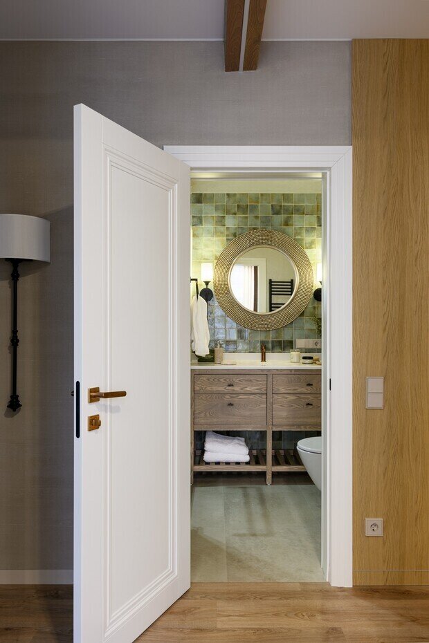 Фотография: Ванная в стиле Современный, Проект дня, Новосибирск, 4 и больше, Более 90 метров, Эксклюзивные проекты, Полина Степанова, эклектичный с элементами этники и современного дизайна – фото на INMYROOM