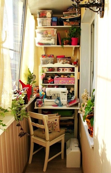 Фотография: Балкон в стиле Прованс и Кантри, Квартира, Декор, Советы, как обустроить маленький балкон, идеи для маленького балкона, декор балкона – фото на INMYROOM