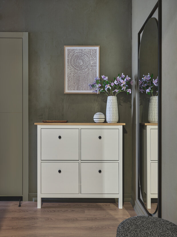 Фотография: Прихожая в стиле Современный, Малогабаритная квартира, Квартира, Проект дня, Москва, 1 комната, 40-60 метров, Анна Данилова, современный с элементами эклектики, ЖК «Матвеевский парк» – фото на INMYROOM