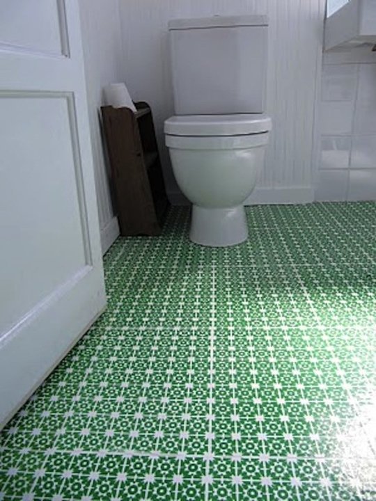 Фотография: Ванная в стиле Скандинавский, Современный, Декор интерьера, Декор, Советы, Красный, Зеленый, Бежевый, Серый, Голубой – фото на INMYROOM Фотография: Ванная в стиле Скандинавский, Современный, Декор интерьера, Декор, Советы, Красный, Зеленый, Бежевый, Серый, Голубой – фото на INMYROOM