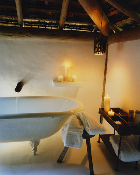 Фотография: Ванная в стиле Восточный, Дома и квартиры, Городские места, Отель, Свечи – фото на INMYROOM