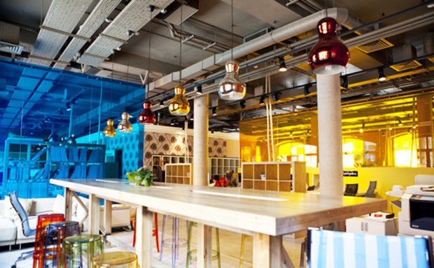 Фотография: Офис в стиле Лофт, Современный, Офисное пространство, Индустрия, Люди – фото на INMYROOM