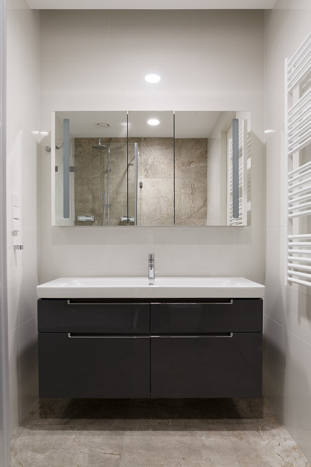 Фотография: Ванная в стиле Современный, Минимализм, Квартира, Проект недели, Санкт-Петербург, 2 комнаты, Более 90 метров, Background studio – фото на INMYROOM