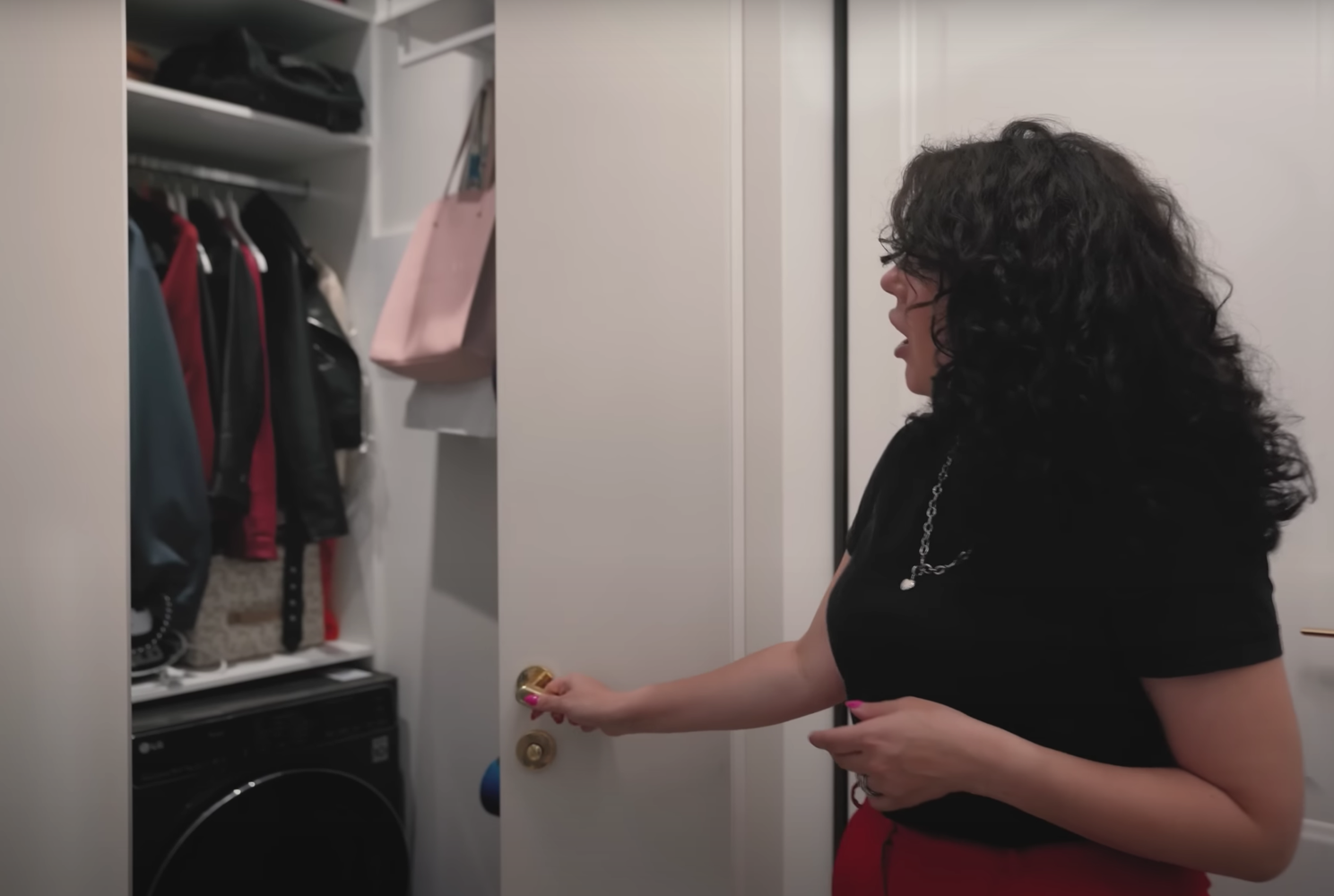 Фотография: в стиле , Прихожая, Классический, Современный, Квартира, Советы, Москва, узкая прихожая, идеи обустройства прихожей, Сталинка, UN Buro, Анастасия Потапова – фото на INMYROOM Фотография: в стиле , Прихожая, Классический, Современный, Квартира, Советы, Москва, узкая прихожая, идеи обустройства прихожей, Сталинка, UN Buro, Анастасия Потапова – фото на INMYROOM