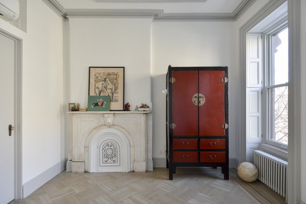 Фото из портфолио Таунхаус в Бруклине - бытие определяет сознание – фотографии дизайна интерьеров на INMYROOM