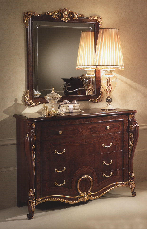 Фото из портфолио Мебель Италии Arredo Classic (спальни, гостиные, кабинеты, мягкая) – фотографии дизайна интерьеров на INMYROOM