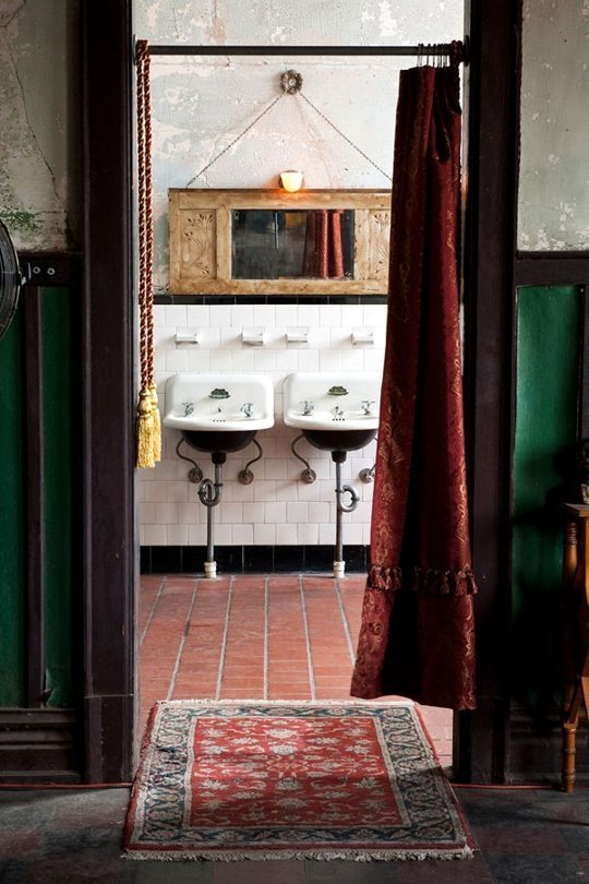 Фотография: Ванная в стиле Прованс и Кантри, Лофт, Декор интерьера, Декор, Советы – фото на INMYROOM