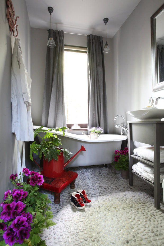 Фотография: Ванная в стиле , Дом, Дома и квартиры, Проект недели – фото на INMYROOM