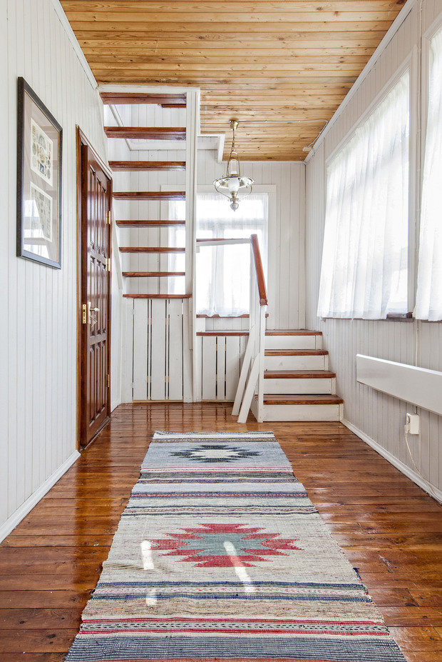 Фотография: Прихожая в стиле Прованс и Кантри, Карта покупок, Дача – фото на INMYROOM