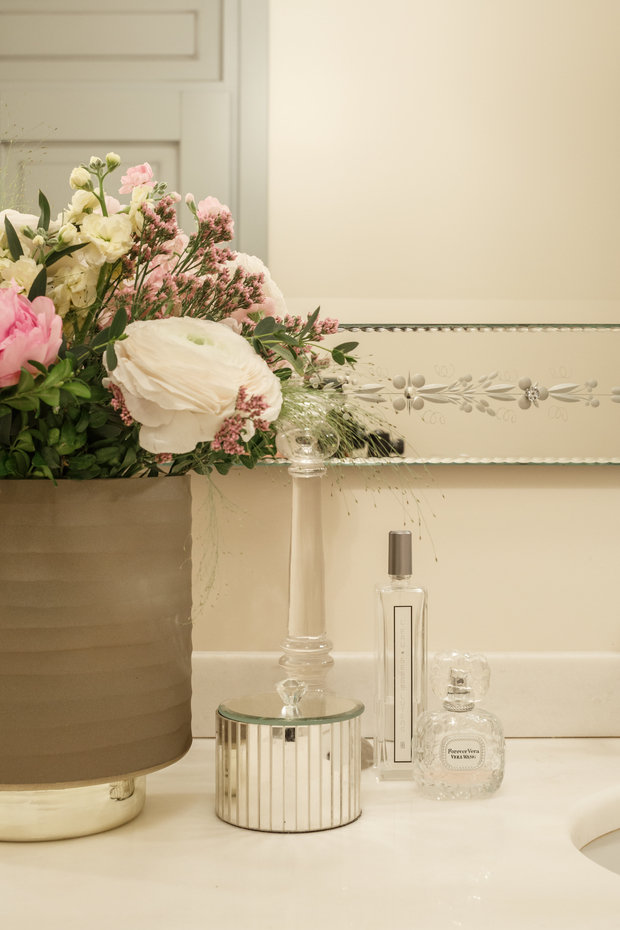 Фотография: Декор в стиле Прованс и Кантри, Декор интерьера, Квартира, Проект недели, Москва, Надя Зотова, 3 комнаты, Более 90 метров, студия Enjoy Home, Монолитно-кирпичный – фото на INMYROOM